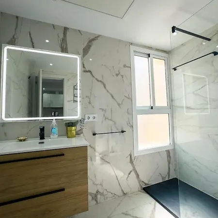 Neptuno 508 2 Bedrooms Sea Views Μαρμπέλλα