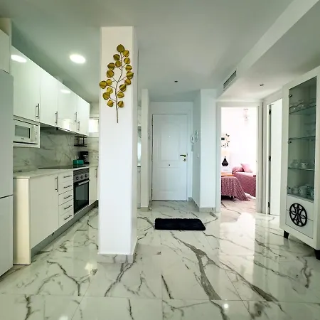 Neptuno 508 2 Bedrooms Sea Views 公寓