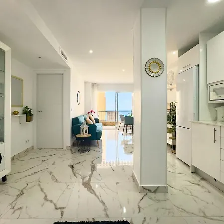 Neptuno 508 2 Bedrooms Sea Views *