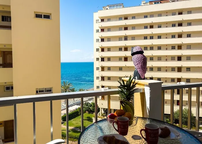 Neptuno 508 2 Bedrooms Sea Views ماربيا