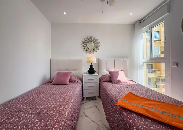 Neptuno 508 2 Bedrooms Sea Views * ماربيا