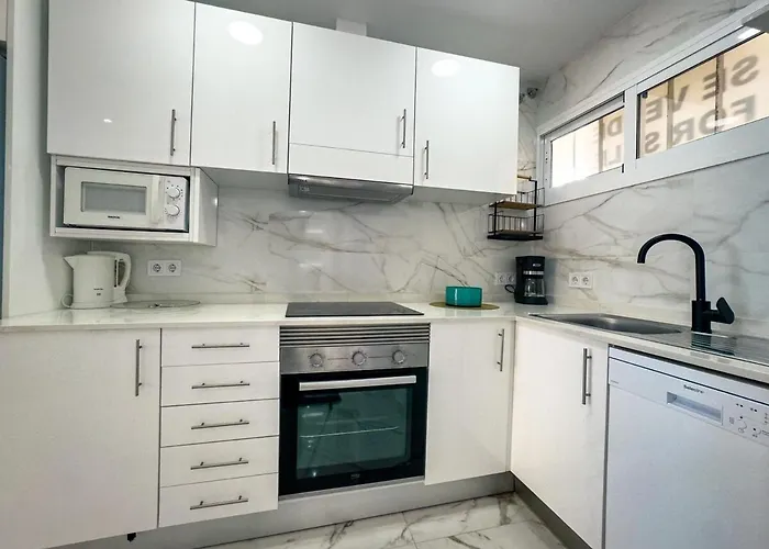 Neptuno 508 2 Bedrooms Sea Views شقة ماربيا